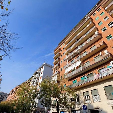 Ych-Glamour Flat Roma Esterno foto